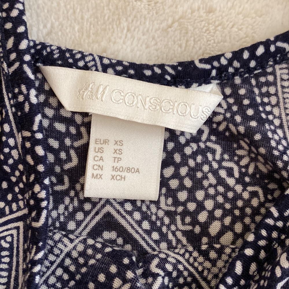 Boho Blue Patterned Tank Top - Picture 2 of 2